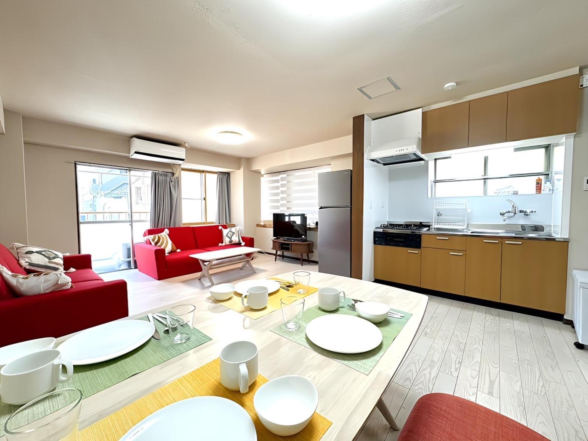 Apartemen Okubo Sta10min Walk/ Shinjyuku Sta 2min/85 ㎡/3ldk