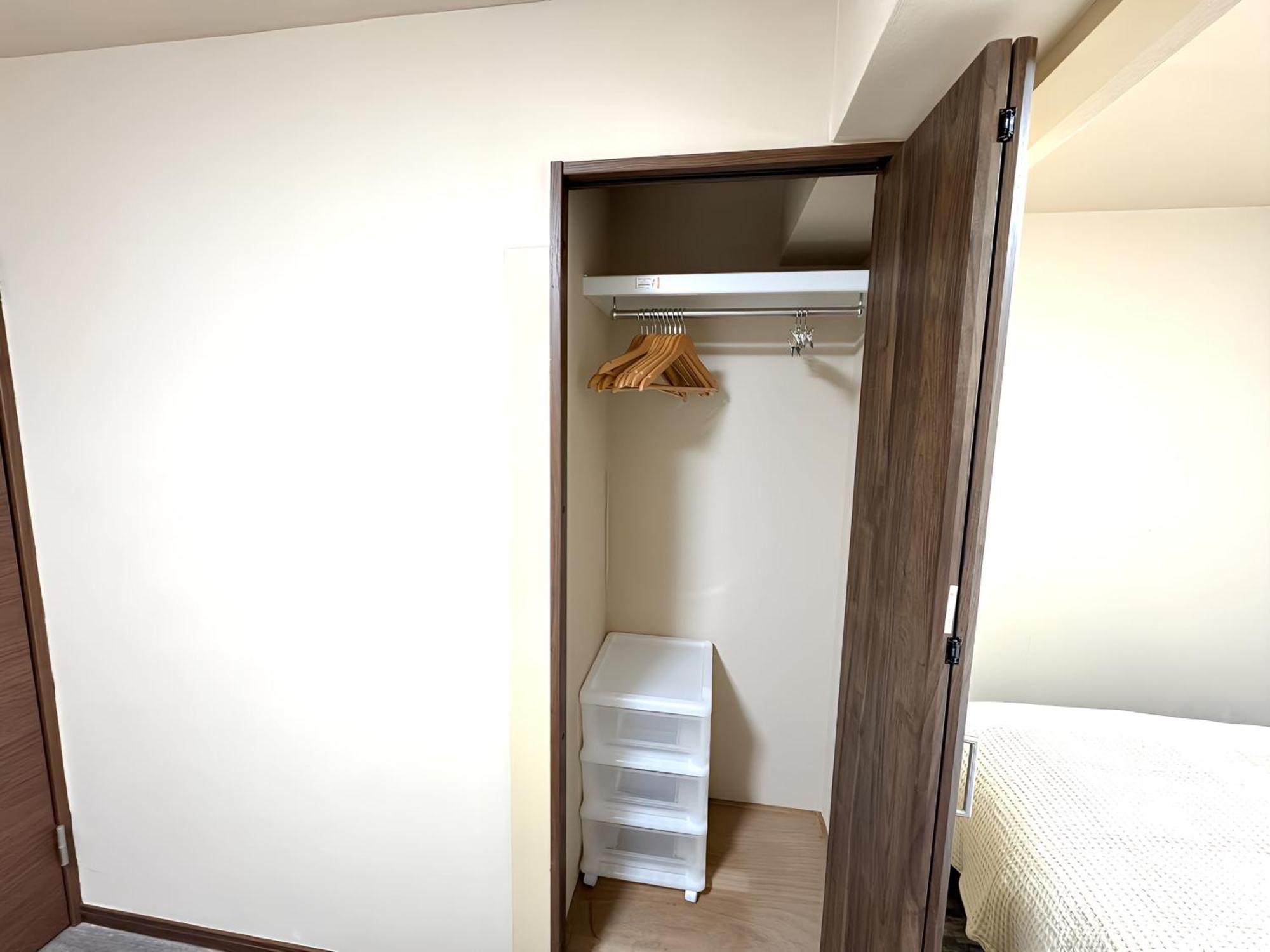 Okubo Sta10min Walk/ Shinjyuku Sta 2min/85 ㎡/3ldk Apartemen